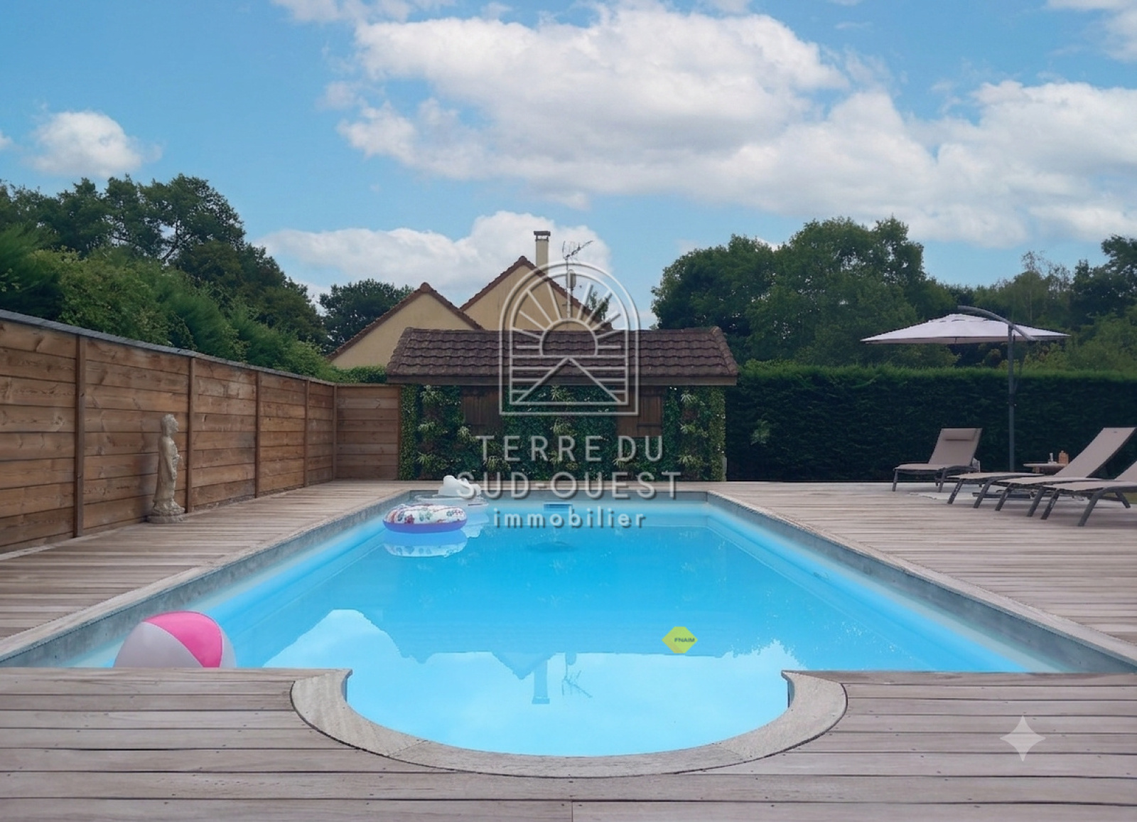 Maison 6 pièces 148 m² · à Mont · 148,1 m² · 315 000 €